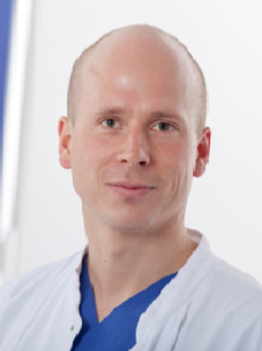 Dr. med. Julian Hoven